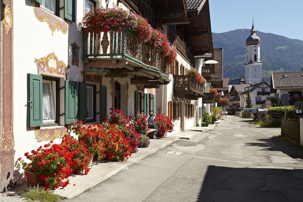Apartment Sir George Garmisch-Partenkirchen Oda fotoğraf